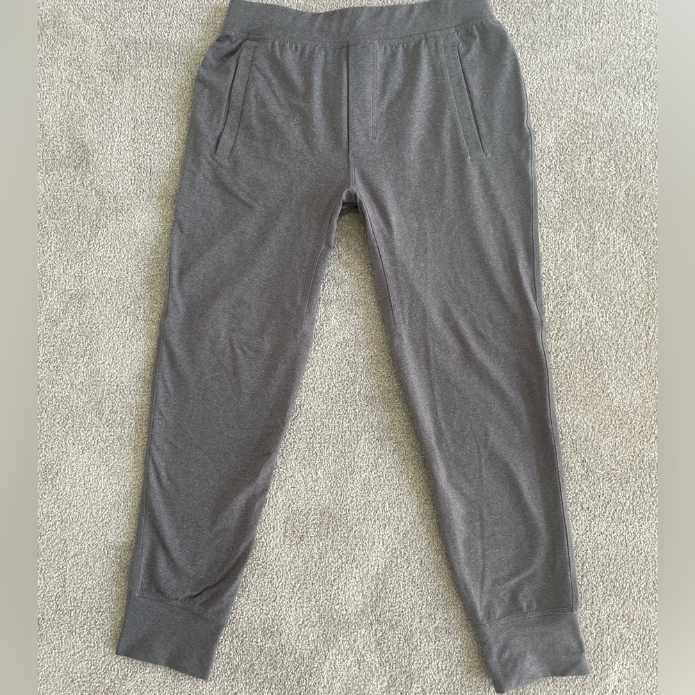 Lululemon Athletica Men’s ABC Jogger Dark Grey